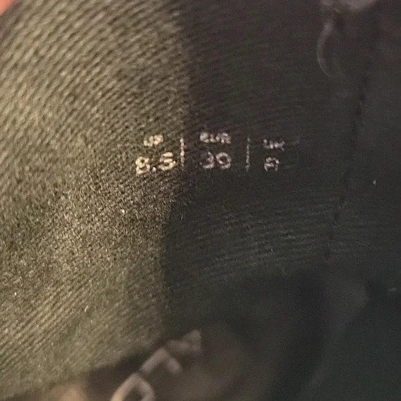 Floral boots - Picture 7 of 7